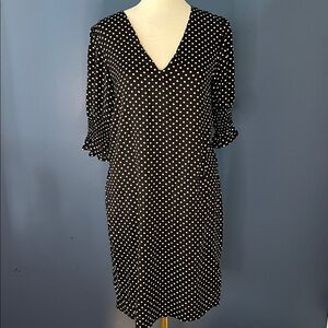 Vero Moda VMFIE short dress, black & white polka dot, smocking! v neck, med.